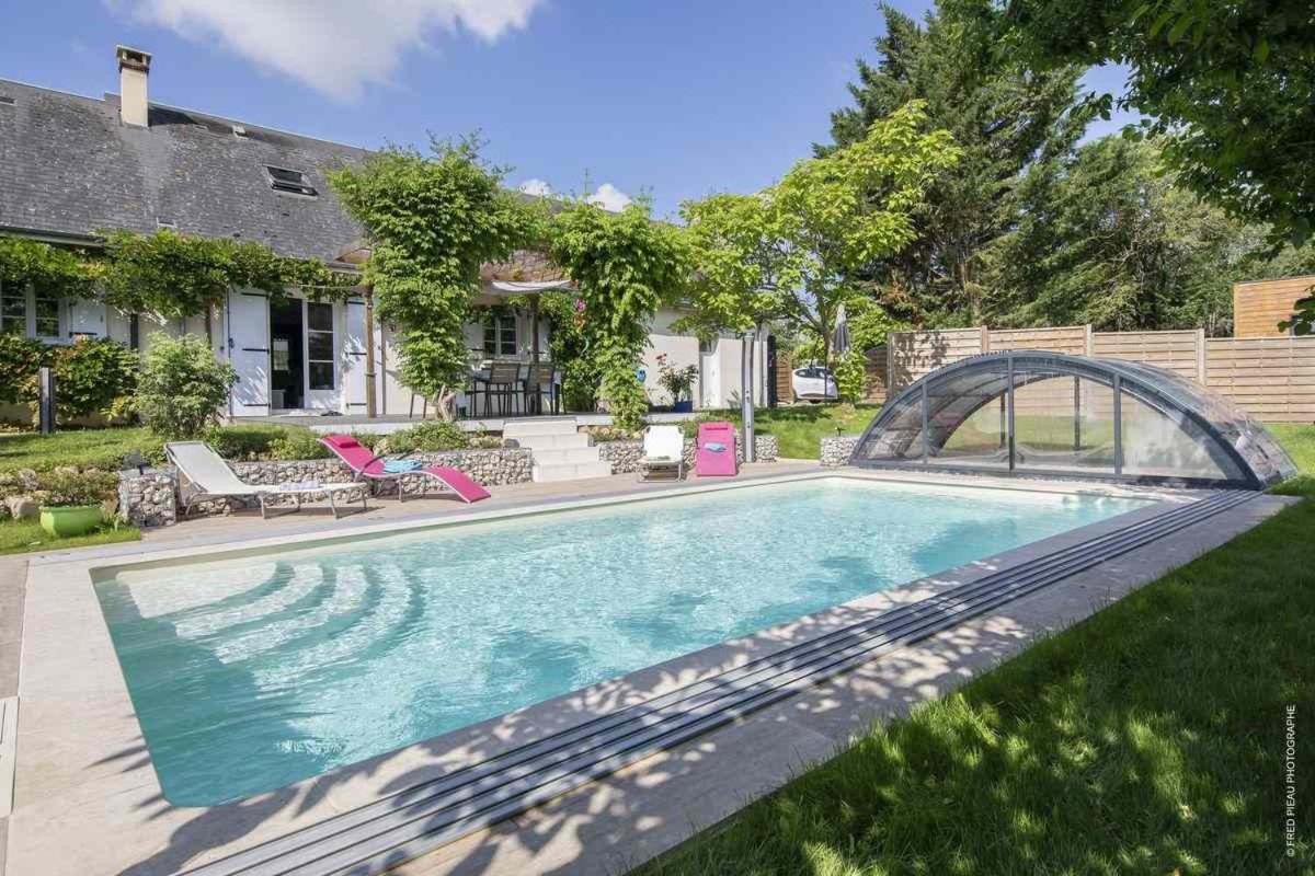 Au Coeur Du Bien-Etre, Gite Avec Piscine Chauffee Et Couverte, Spa, Sauna, Massages Monteaux Exterior foto